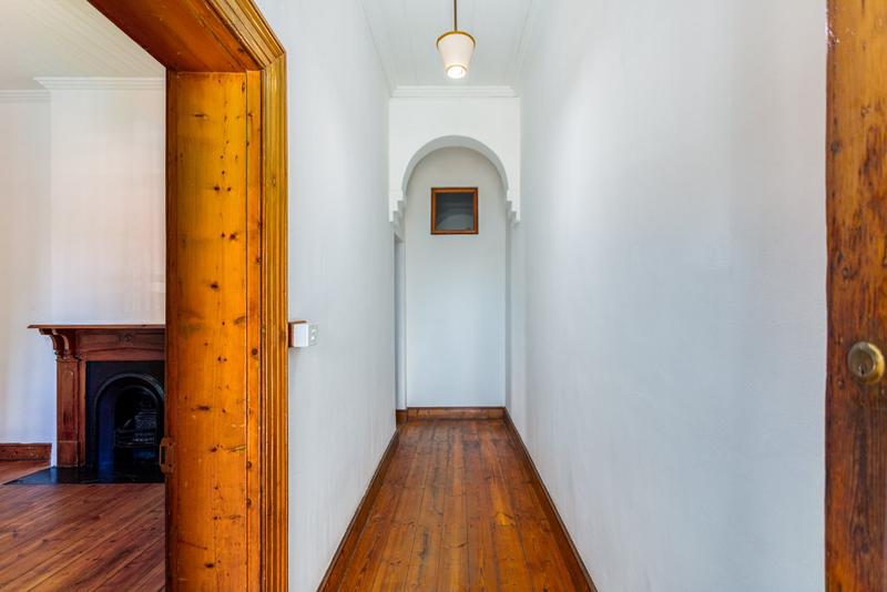 To Let 1 Bedroom Property for Rent in Observatory Western Cape